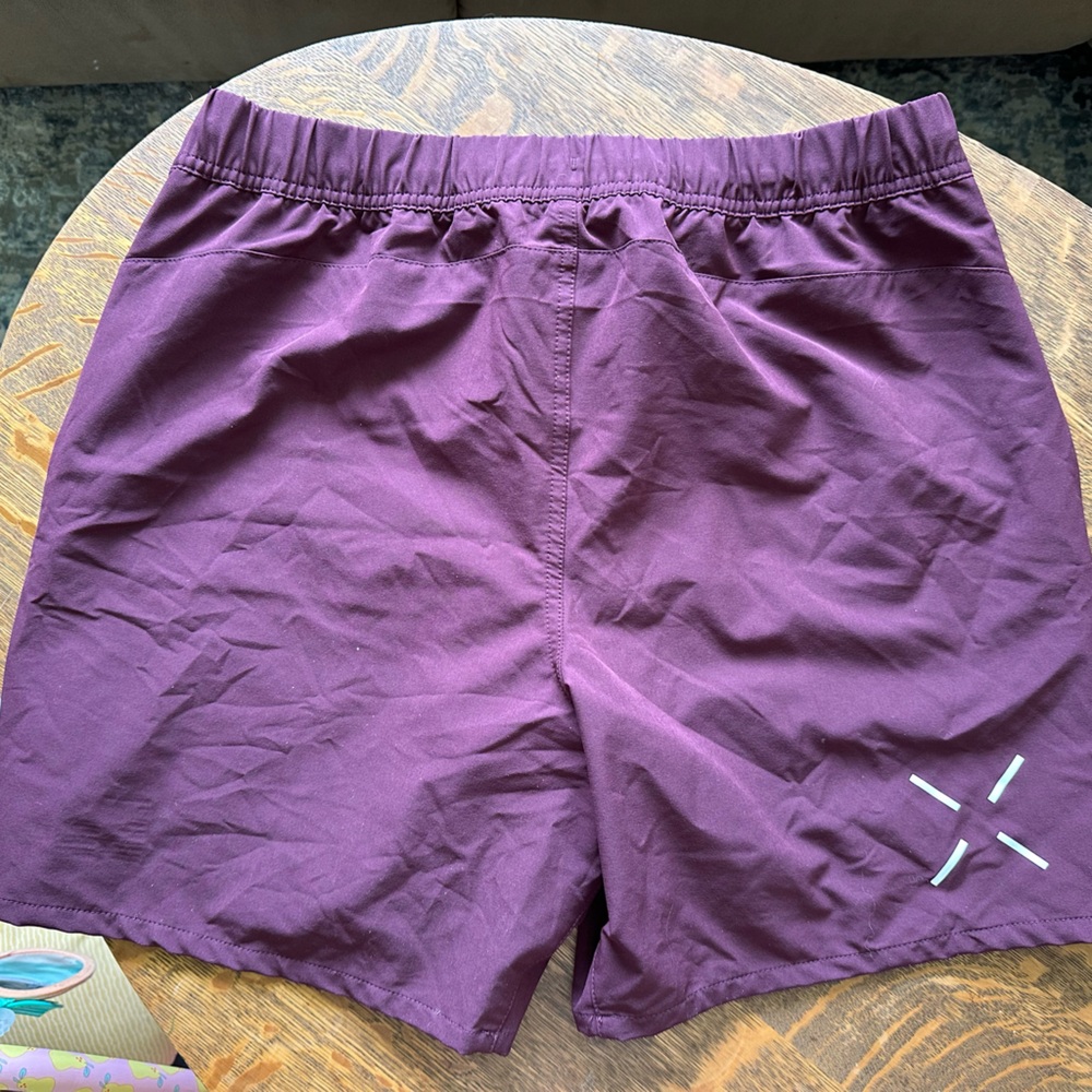 Men’s ten thousand island foundation shorts L
